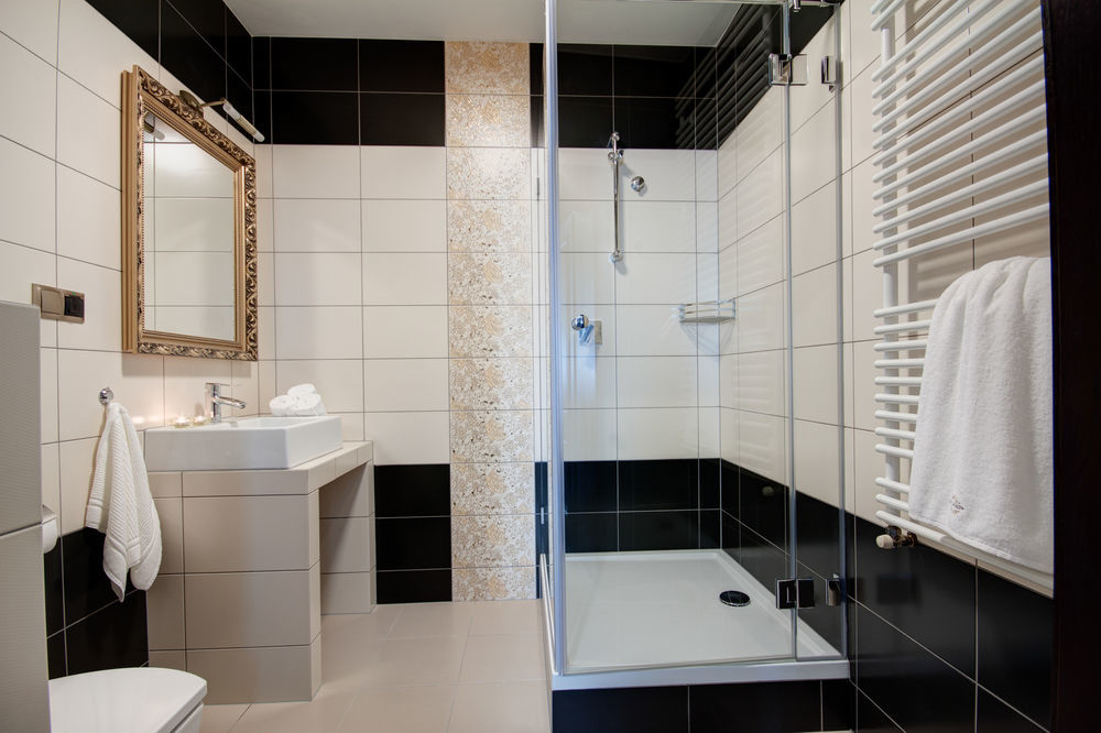 Pa\u0142ac Brzezina Hotel Zewnętrze zdjęcie